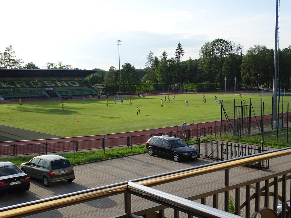 Karpackie Pokoje Krosno Luaran gambar